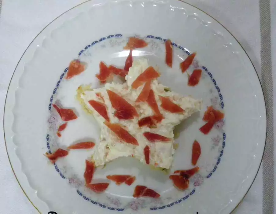 canapes-con-queso-en-crema-y-langostinos