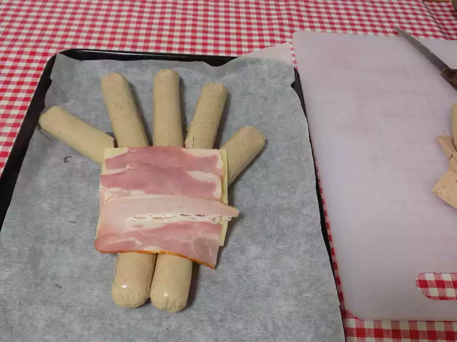 mano-de-momia-halloween