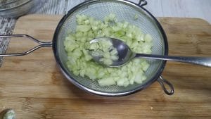 Tzatziki salsa griega de yogur Tzatziki salsa griega de yogur