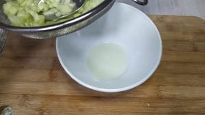Tzatziki salsa griega de yogur Tzatziki salsa griega de yogur