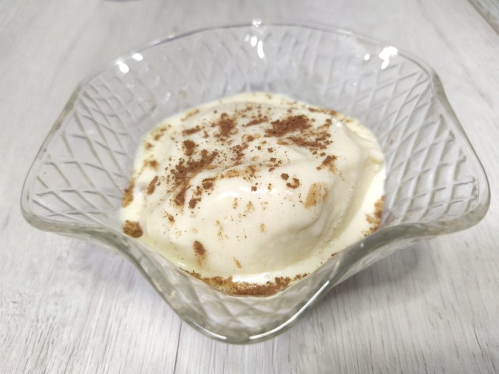 HELADO DE VAINILLA EN HELADERA DEL LIDL