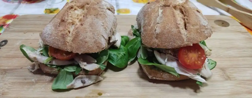 bocadillo-de-pollo-asado