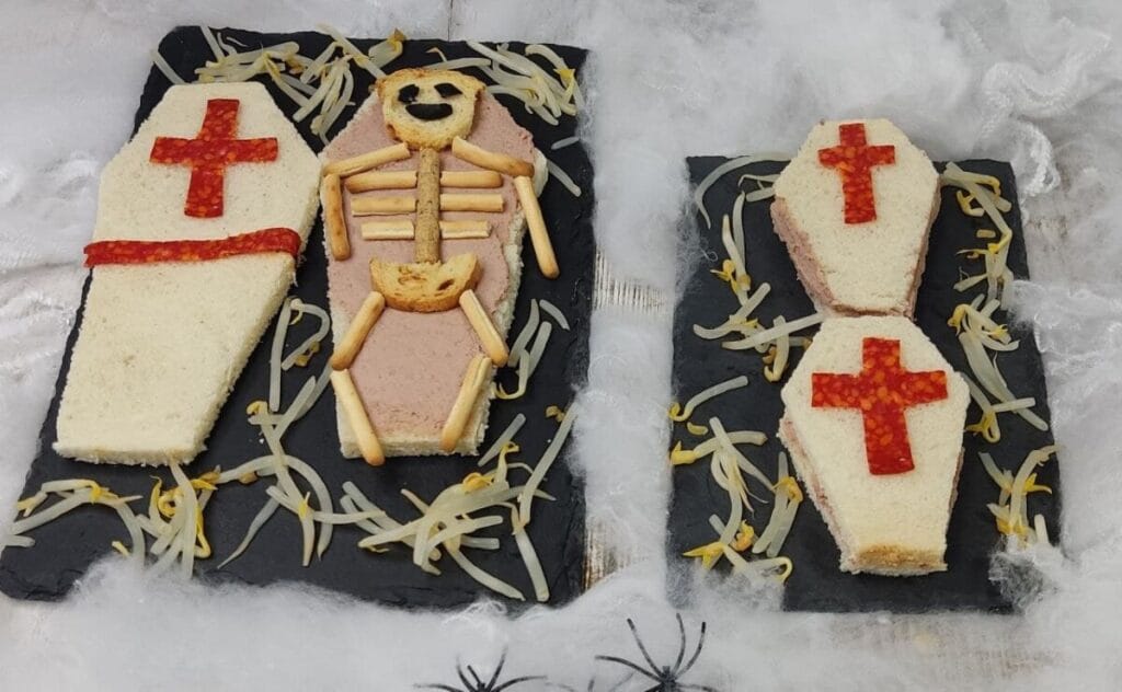 ataudes de sandwiches para halloween. Recetas para niños en halloween