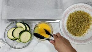 CALABACIN CON TOMATES FRITOS EN FREIDORA DE AIRE. VEGETALES EN AIRFRYER. VERDURAS EN FREIDORA DE AIRE