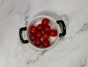 CALABACIN CON TOMATES FRITOS EN FREIDORA DE AIRE. VEGETALES EN AIRFRYER. VERDURAS EN FREIDORA DE AIRE
