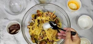 Ensalada fria de pasta de espaguetis