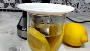 Bebidas refrescantes con café en la cafetera CAFELIZZIA 790 STEEL PRO CECOTEC