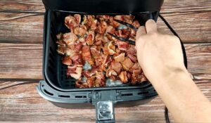 oreja de cerdo frita en freidora de aire (airfryer)