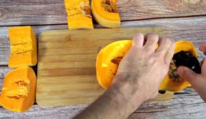 Cortar y pelar una calabaza rápida y fácilmente