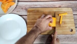 Patatas fritas de calabaza en freidora de aire