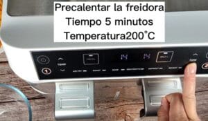 Patatas fritas de calabaza en freidora de aire