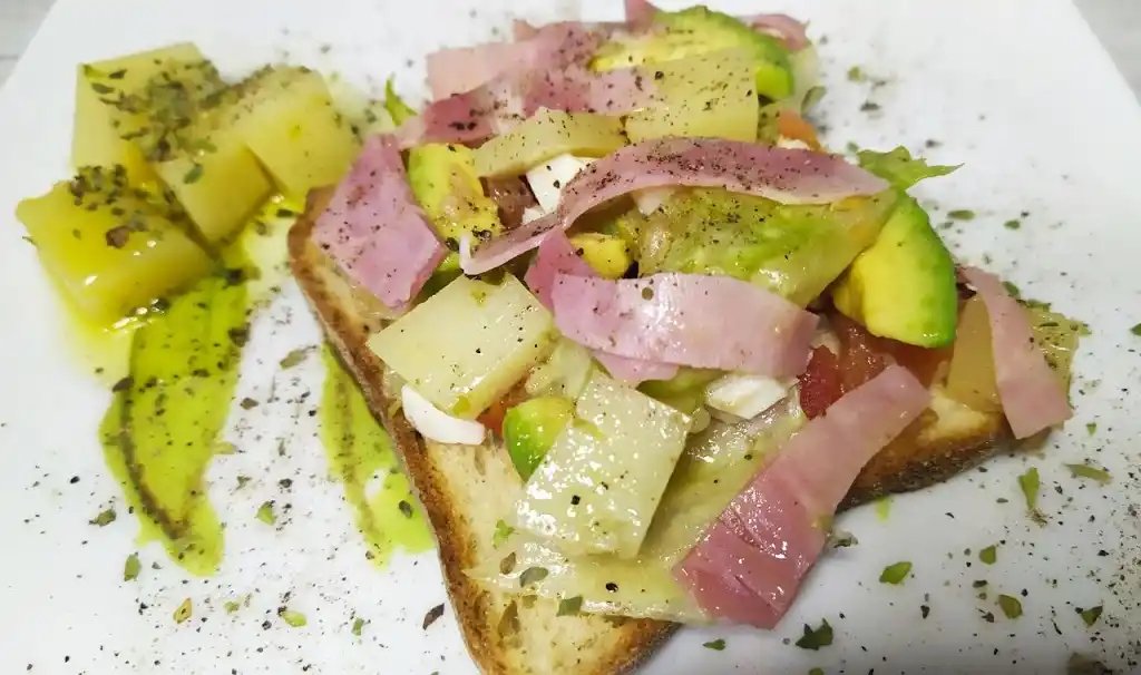 Tosta de aguacate