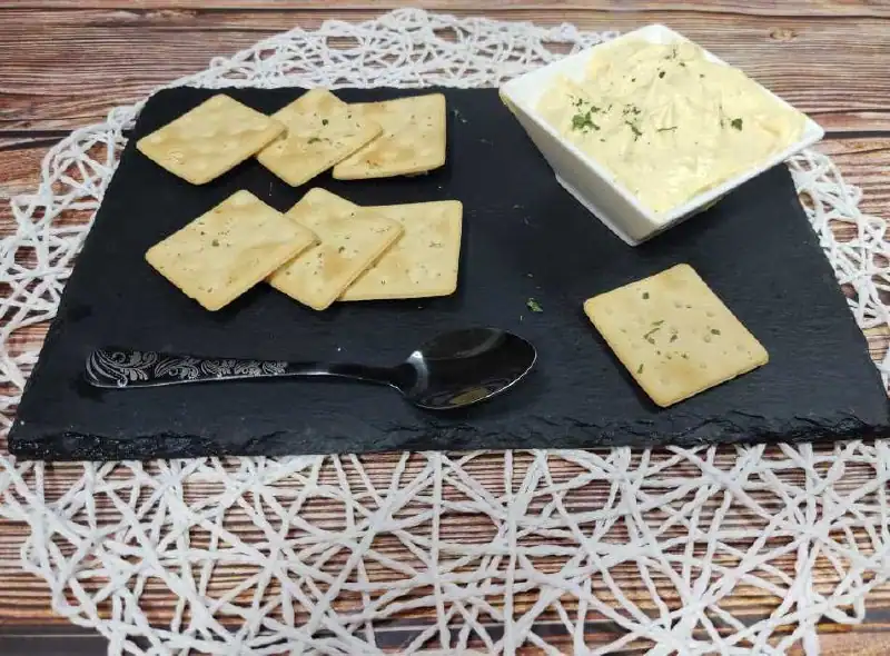 mayonesa-con-huevo-cocido
